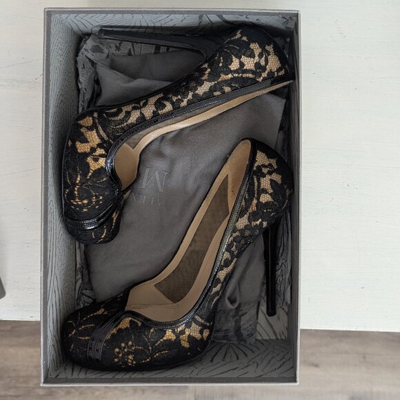 Alexander McQueen Lacy Pumps - Picture 11 of 11